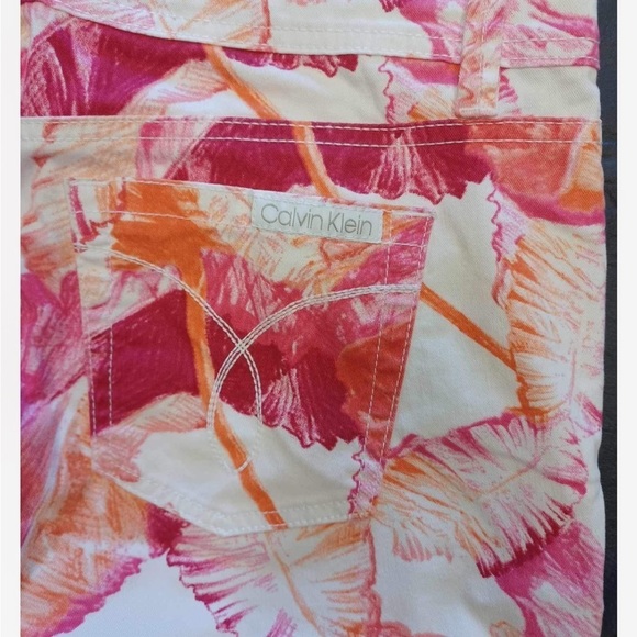 Calvin Klein Women's Ankle Jeans - Pink and Orange Pattern - Picture 9 of 9
